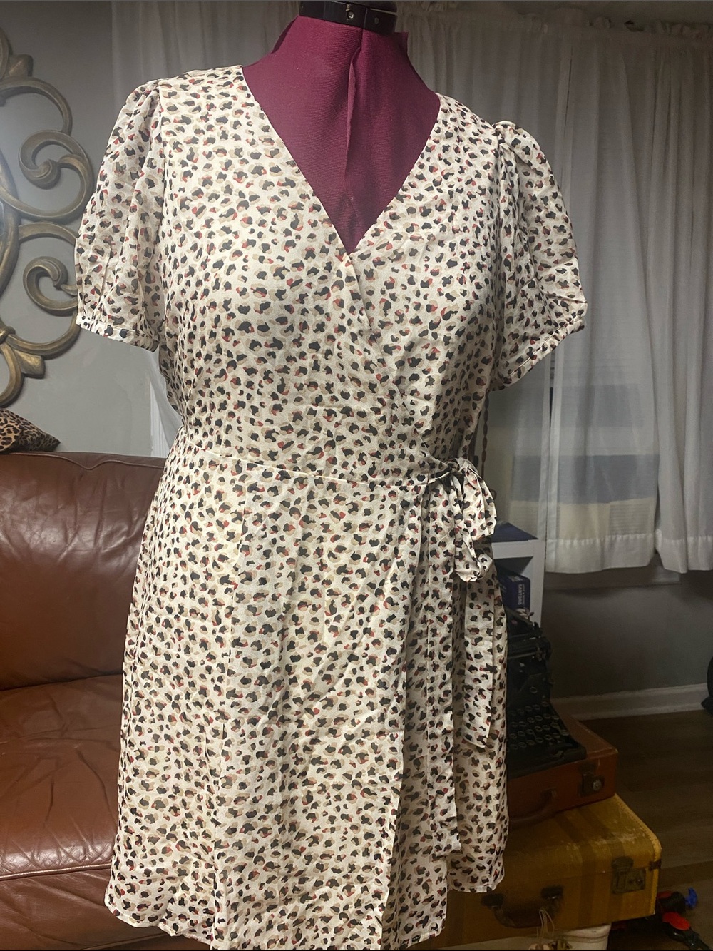 Skies Are Blue Tie Side Puff Sleeve midi Dress